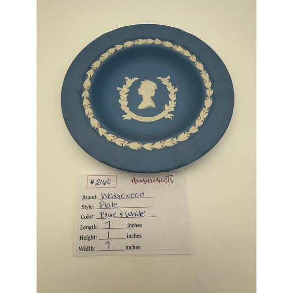 Wedgwood Jasperware Blue & White Royal Bermuda February 1975 Porcelain Plate - Picture 6 of 6